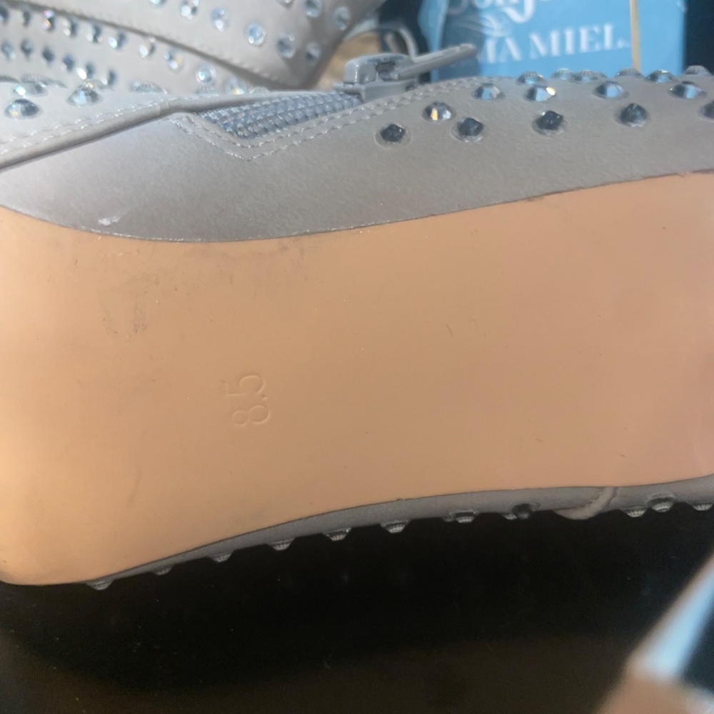 Steve Madden Women's Rhinestone Heels - Picture 5 of 7
